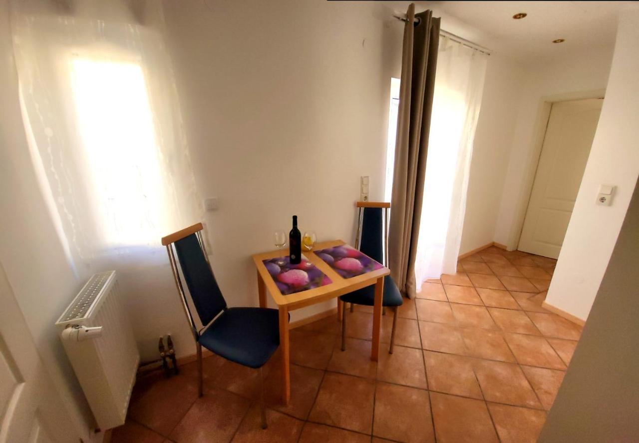 Weinhaus Helbig Apartman Neustadt an der Weinstraße Kültér fotó
